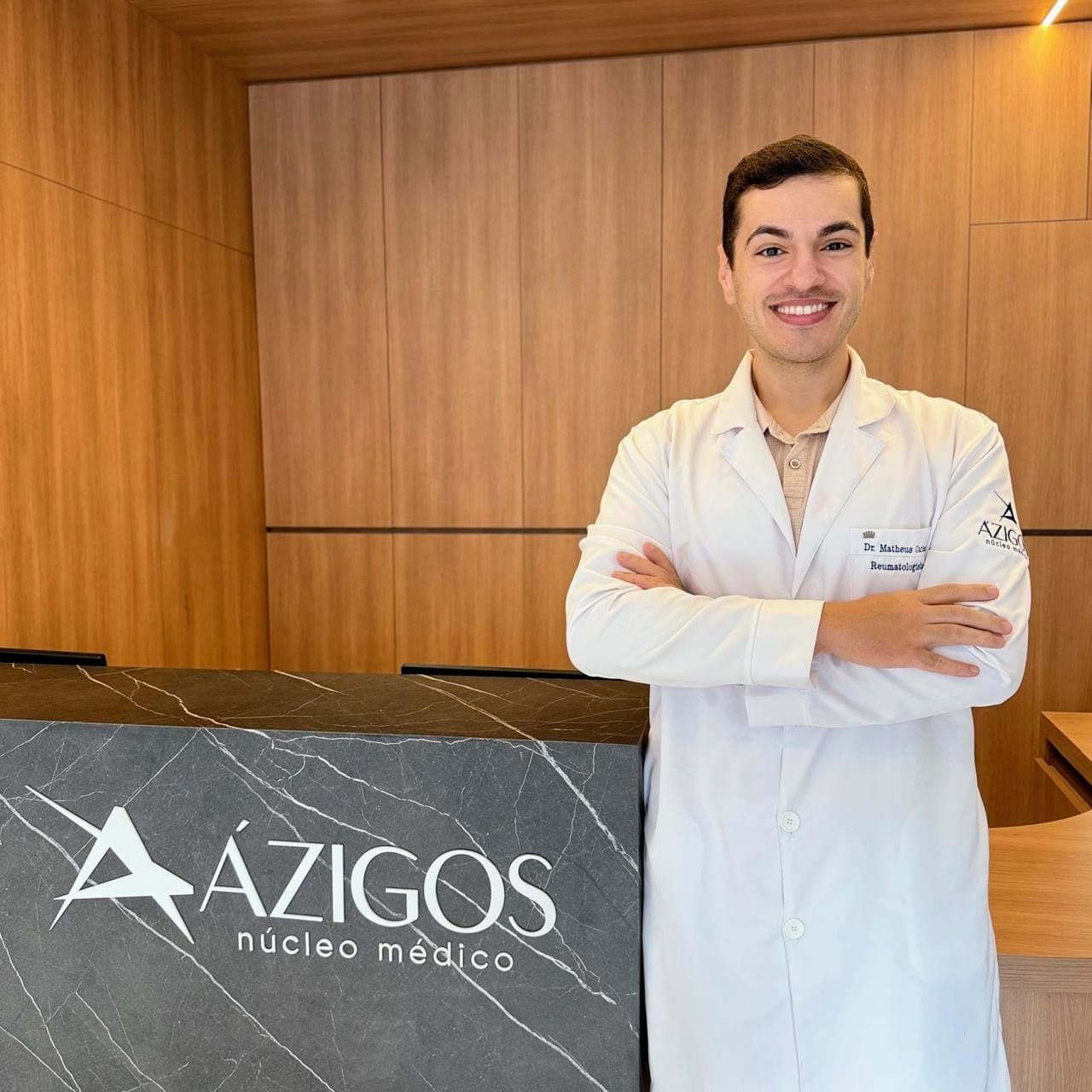 Dr. Matheus Guimarães Caires — CRM 068249 / RQE 66245